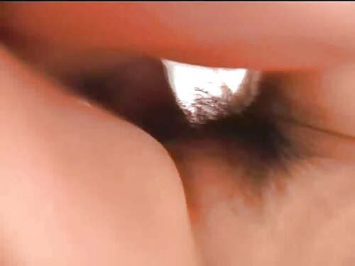 நள்ளிரவில் உள்ள பெண் ...